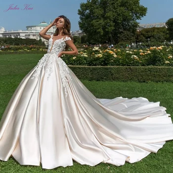 Julia Kui Свадебное платье А-силуэта Атлас с вышивкой аппликации с коротким рукавом Симметричная застежка на пуговицы Платье невесты