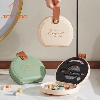 Портативный швейный набор, дорожные швейные наборы для взрослых Расходные материалы Ремонтный проект Комплект Семейство игл Мини Швейные нитки Аксессуары 0